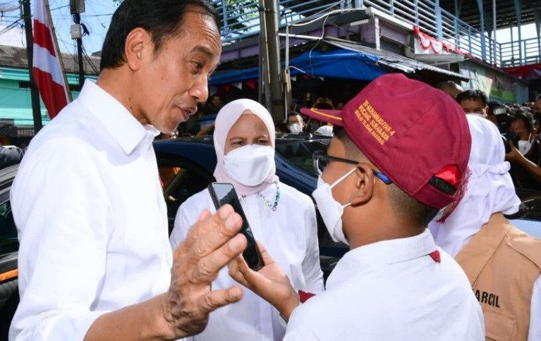 Saat Wartawan Cilik Wawancarai Presiden dan Ibu Iriana