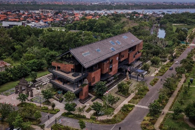 Dukung Konsep Pariwisata Berkelanjutan, Menteri Pariwisata Visitasi KEK Kura Kura Bali