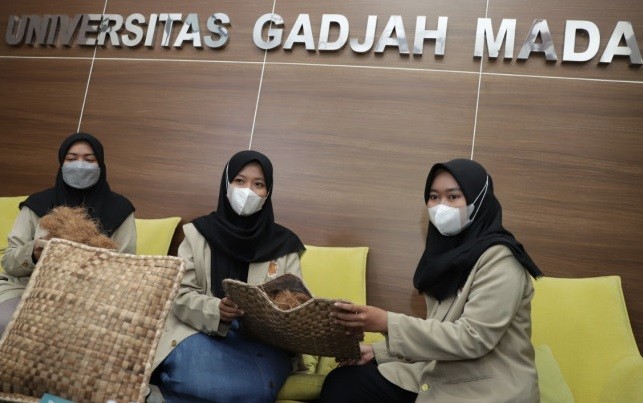 Inilah Bantal Anti Bakteri-Tungau Kreasi Mahasiswa UGM