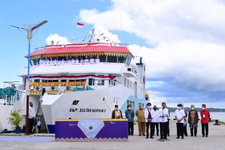 Presiden Resmikan Tiga Pelabuhan Penyeberangan dan Satu KMP di Wakatobi