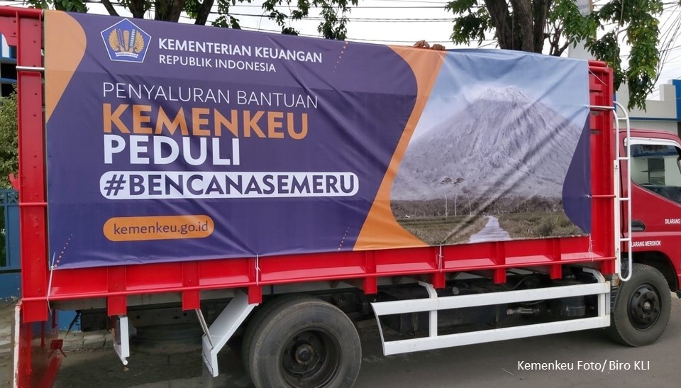 Menkeu Instruksikan Dukungan Anggaran Tangani Dampak Erupsi Semeru