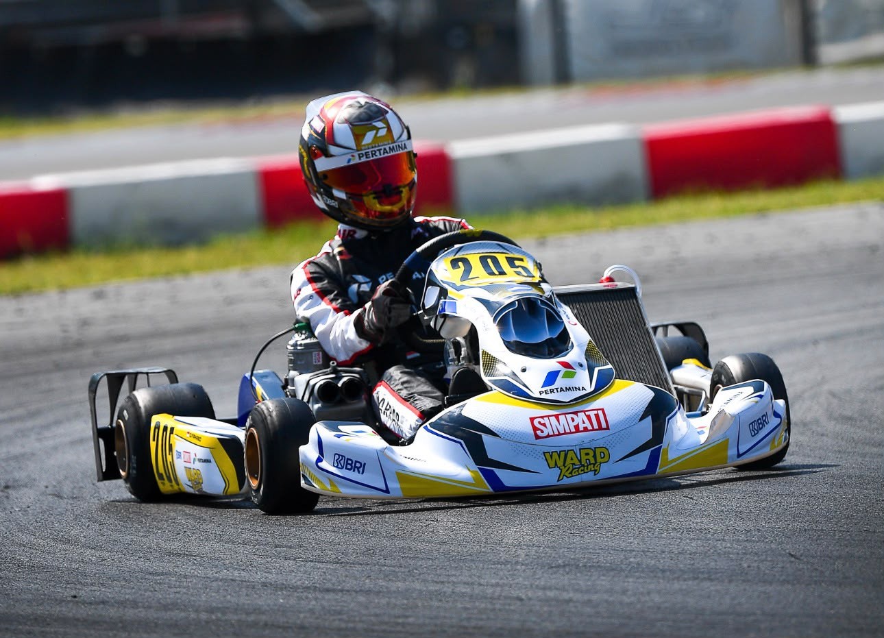 Qarrar Firhand Ukir Sejarah, Jadi Pembalap Indonesia Pertama Juara WSK Euro Series 2026
